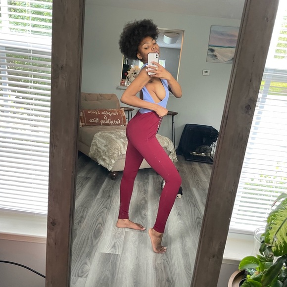 Burgundy Skinny Dress Pants For Any Occasion Double Zipped Extra Comfort - Picture 5 of 16